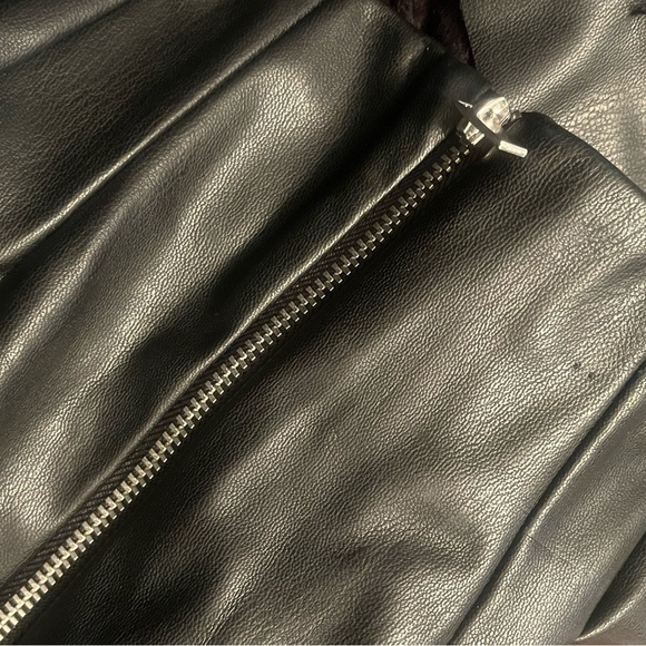Zara Faux Leather High Waisted Straight Leg Blogger favorite Small Women Zipper - Picture 6 of 8